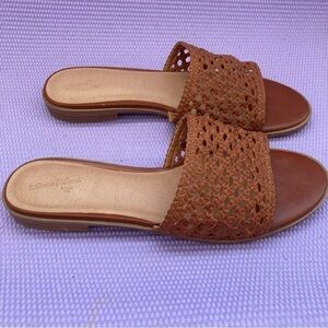 Universal Thread Ellen Cognac Brown Sandal slide women’s 10